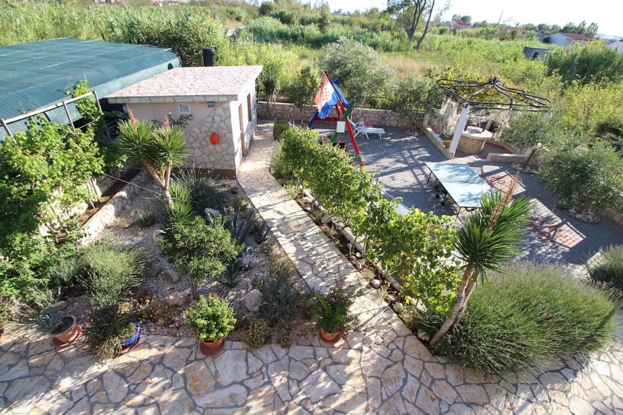 Apartments Helena Zadar Врси Екстер'єр фото