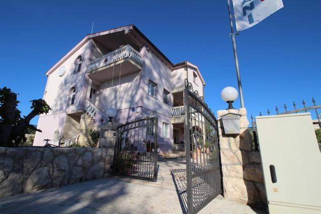 Apartments Helena Zadar Врси Екстер'єр фото