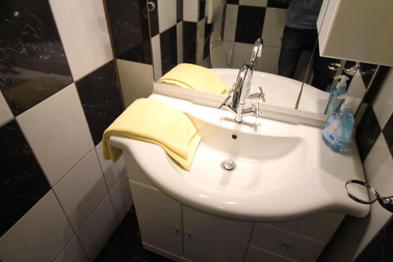 Apartments Helena Zadar Врси Екстер'єр фото