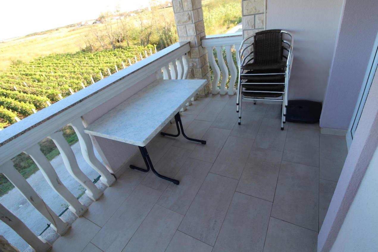 Apartments Helena Zadar Врси Екстер'єр фото